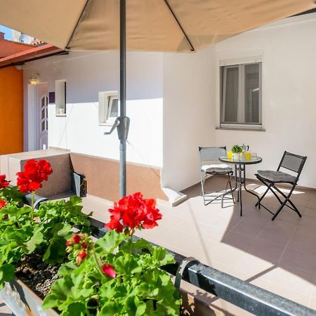 Charming Apartment In Town Center Pula Dış mekan fotoğraf