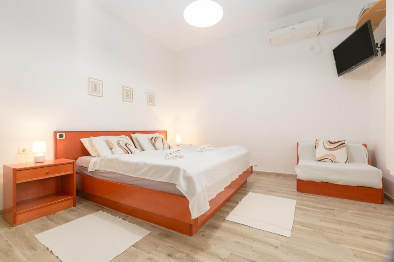 Charming Apartment In Town Center Pula Dış mekan fotoğraf